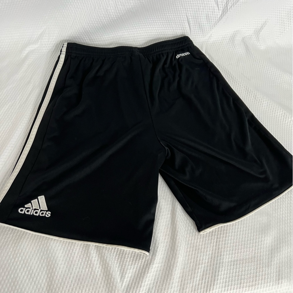 Adidas 3-Stripes climacool shorts Boys XL